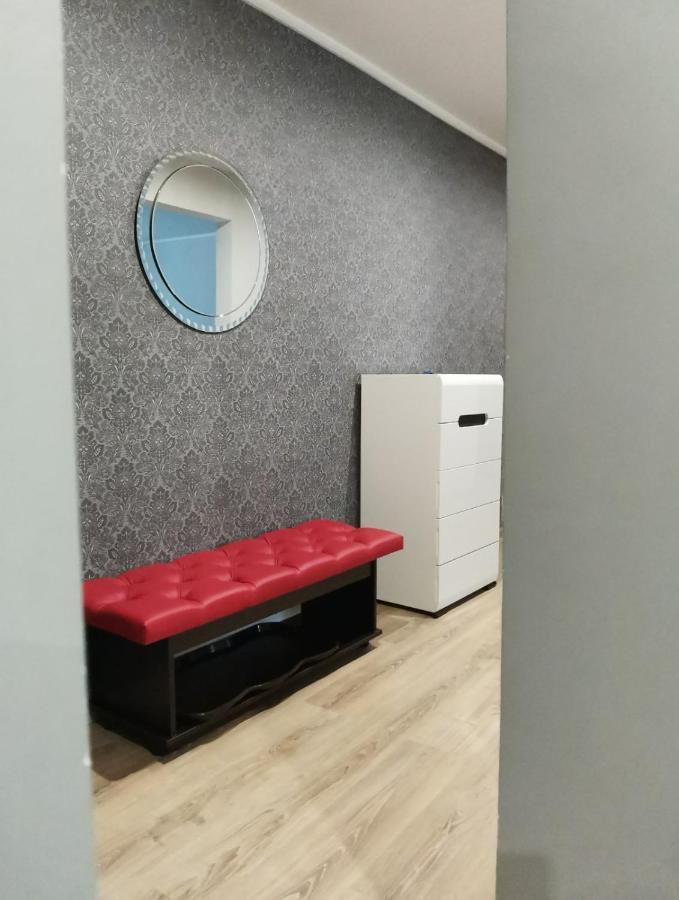 Apartament Gayadayenko 4 Apartment Pinsk Ngoại thất bức ảnh