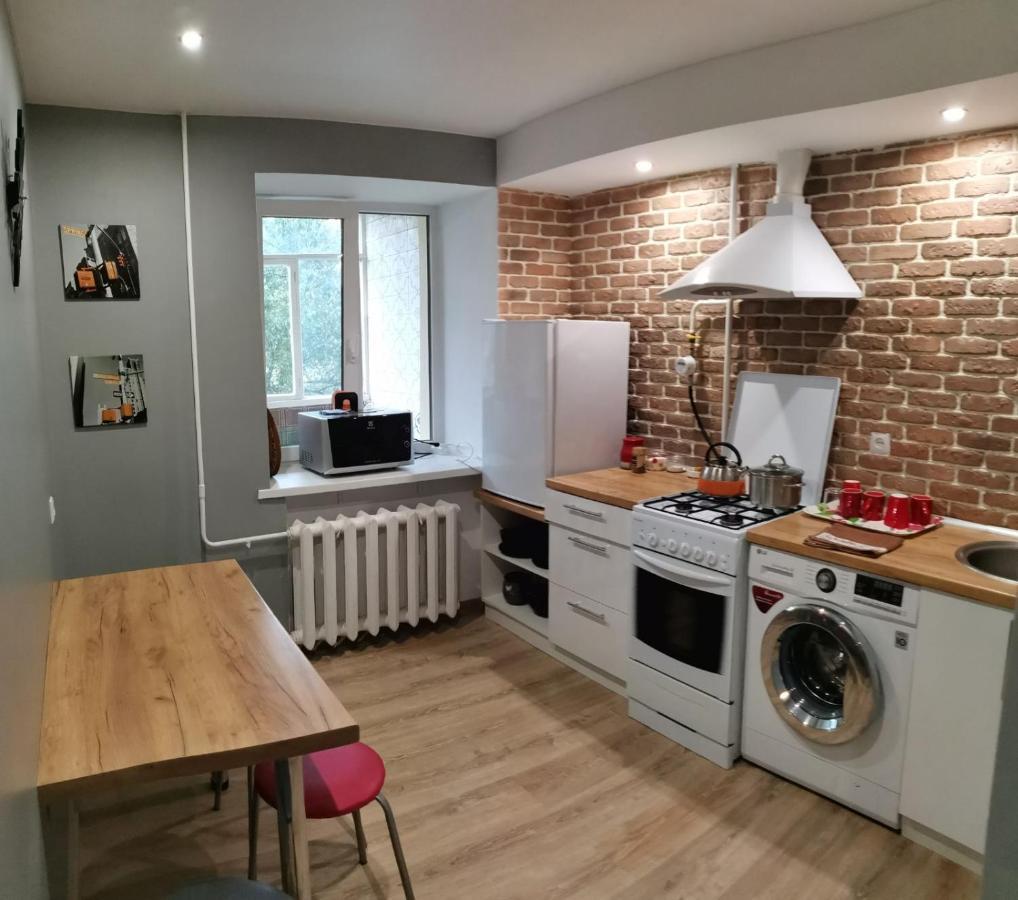 Apartament Gayadayenko 4 Apartment Pinsk Ngoại thất bức ảnh
