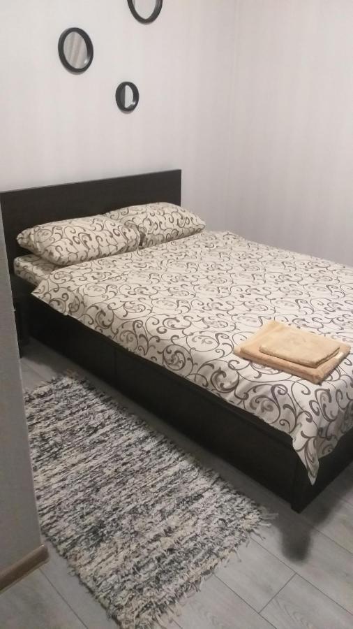 Apartament Gayadayenko 4 Apartment Pinsk Ngoại thất bức ảnh