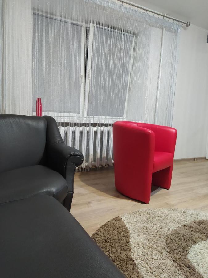 Apartament Gayadayenko 4 Apartment Pinsk Ngoại thất bức ảnh